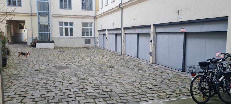 Doppelgarage: Pkw-Stellplatz – Schönbrunner Straße, 1050 Wien | Foto 1 von 4