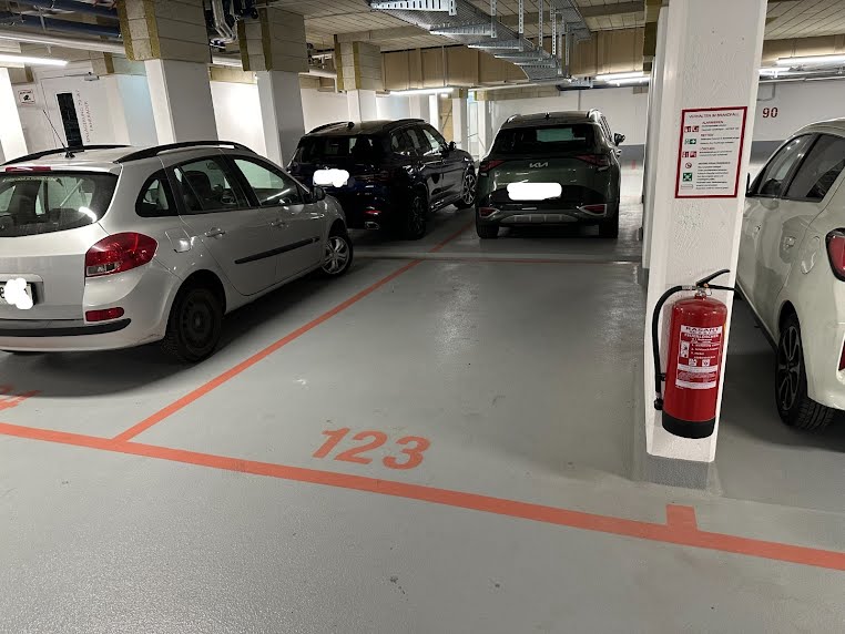 Tiefgarage: Pkw-Stellplatz – Attemsgasse, 1220 Wien | Foto 2 von 2