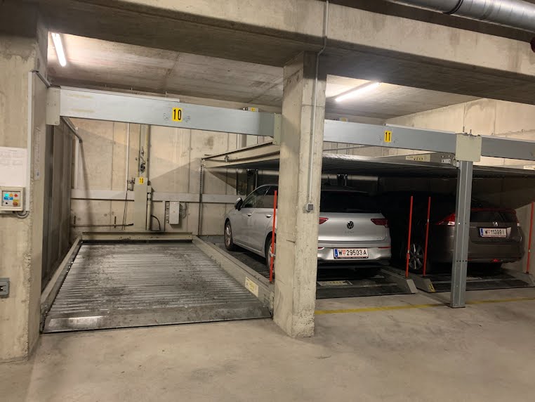 Tiefgarage: Pkw-Stellplatz – Schüttaustraße, 1220 Wien | Foto 1 von 4