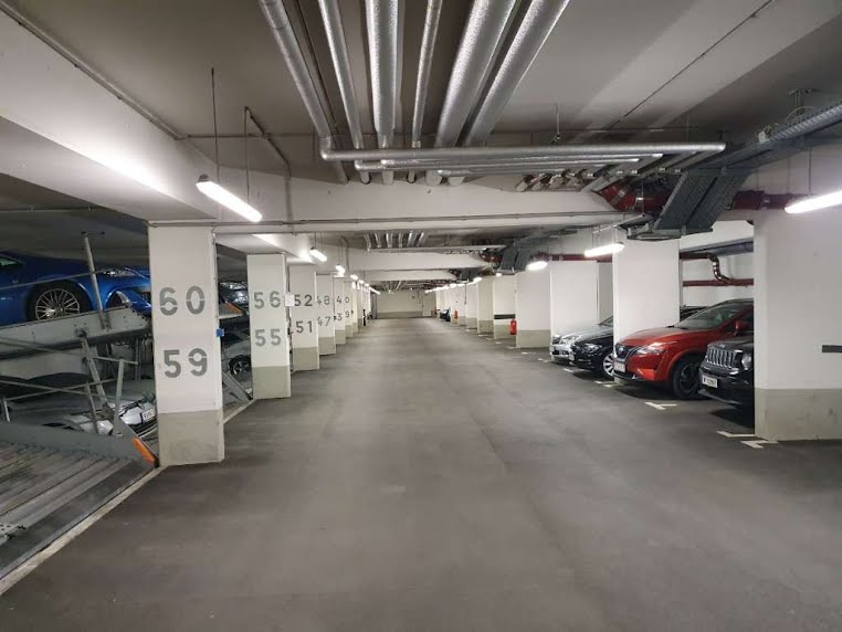 Tiefgarage: Pkw-Stellplatz – Attemsgasse, 1220 Wien | Foto 2 von 3